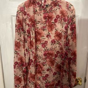 Torrid women’s sheer floral top